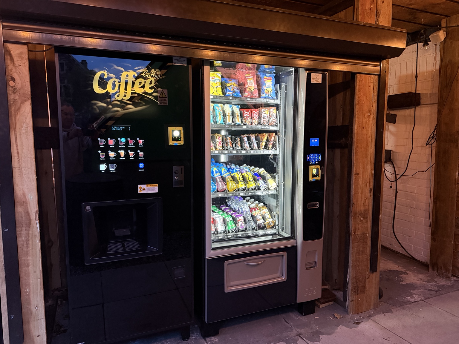 Hot drinks, bottled drinks and snacks in the outdoor vending machines